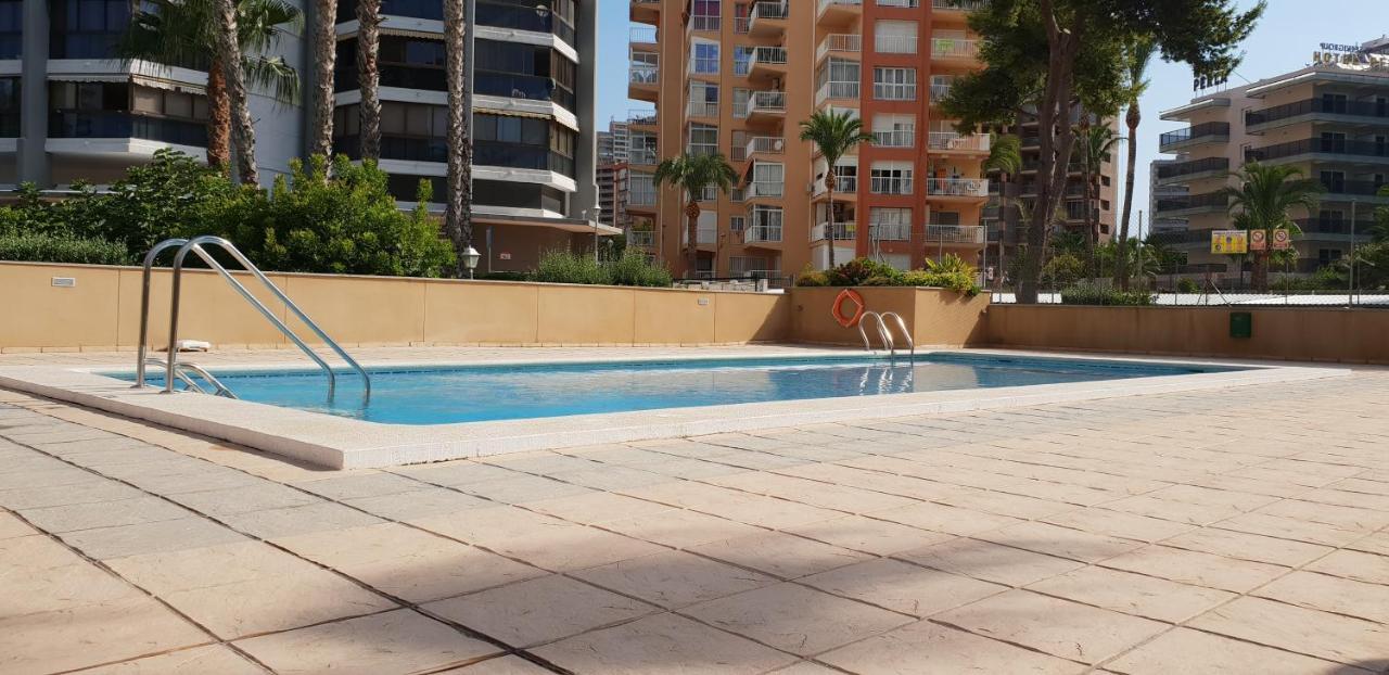 Junto Playa Levante Con Terraza Chill-Out-2 Wcs-A Estrenar Gemelos 23 Benidorm Kültér fotó