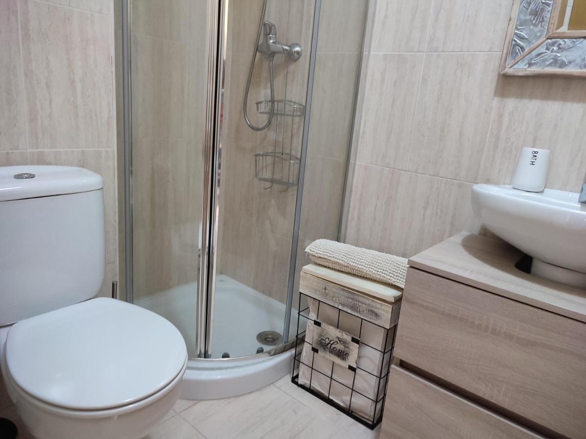 Junto Playa Levante Con Terraza Chill-Out-2 Wcs-A Estrenar Gemelos 23 Benidorm Kültér fotó