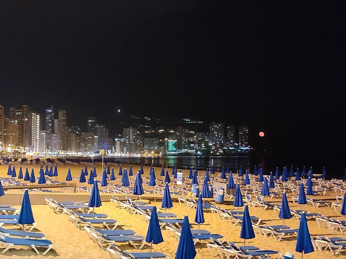 Junto Playa Levante Con Terraza Chill-Out-2 Wcs-A Estrenar Gemelos 23 Benidorm Kültér fotó